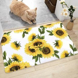 White Sunflower Print Carpet Rug Door Mat Like New